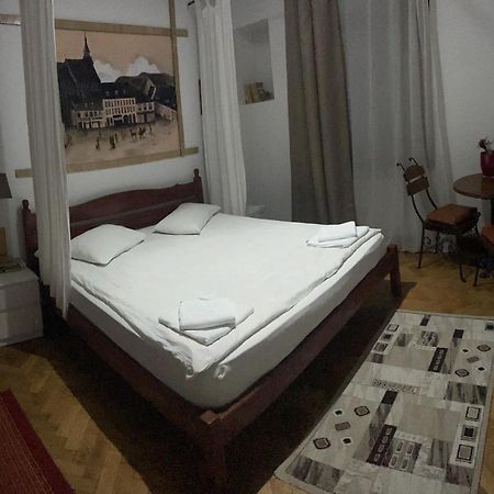 Pensiunea Noemi Braşov Exterior foto